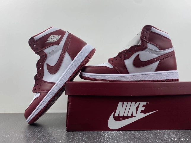 Kick Theory DZ5485-160 High OG Air Team Jordan 1 Red 0812